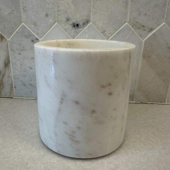 White Marble Candle Vessel Home Decor Vase New - Picture 1 of 4